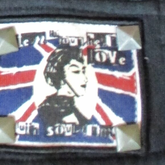 Truth Soul Armour hoodie Womens large - Picture 8 of 8